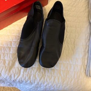 Capezio Black Dance Shoes with Red Box